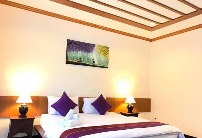استراحتگاه Papai Country Lodge Sha