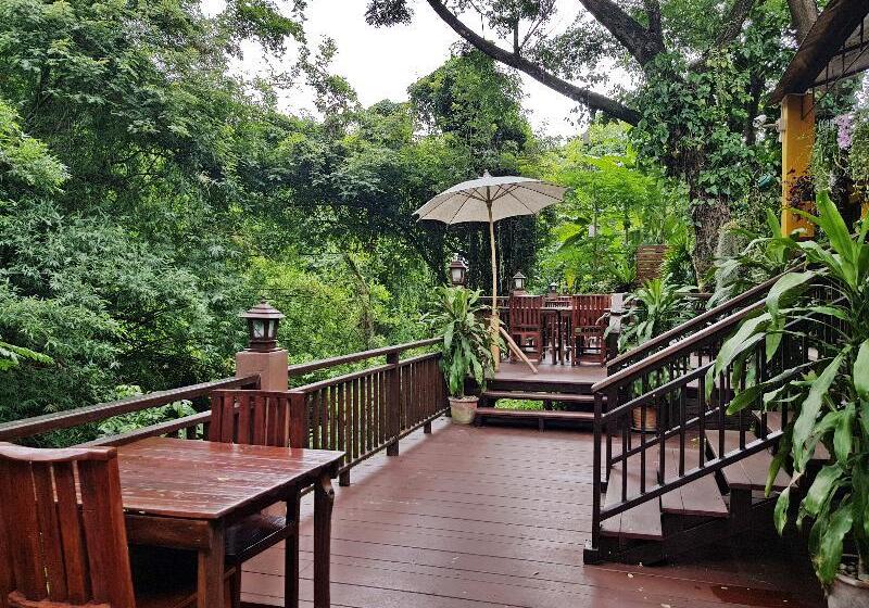 Курорт Papai Country Lodge Sha