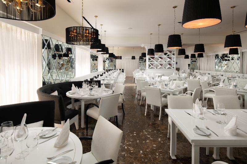 אתר נופש The Level At Melia Caribe Beach - All Inclusive