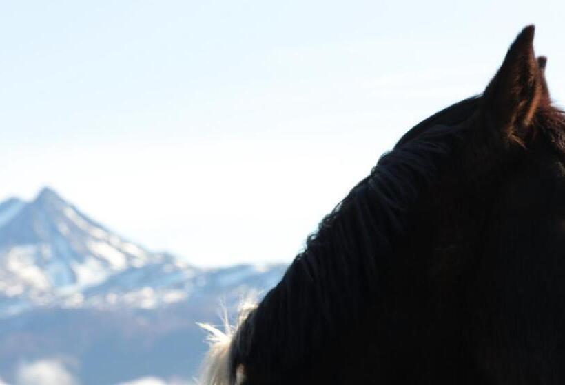 Río Serrano Hotel + Spa