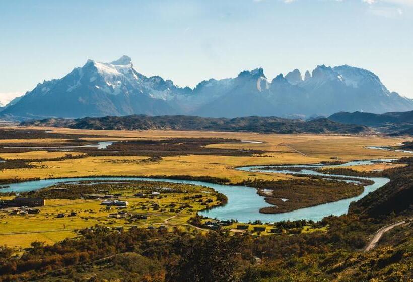 Río Serrano Hotel + Spa