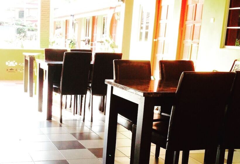 Мотель Sweet Inn