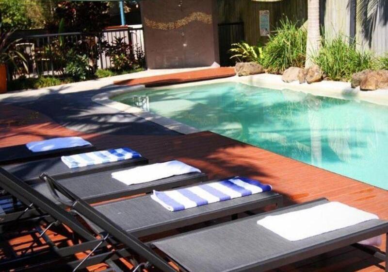 The Byron Beachcomber