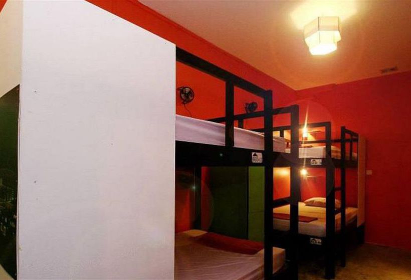 Warm Bed Hostel  Siem Reap
