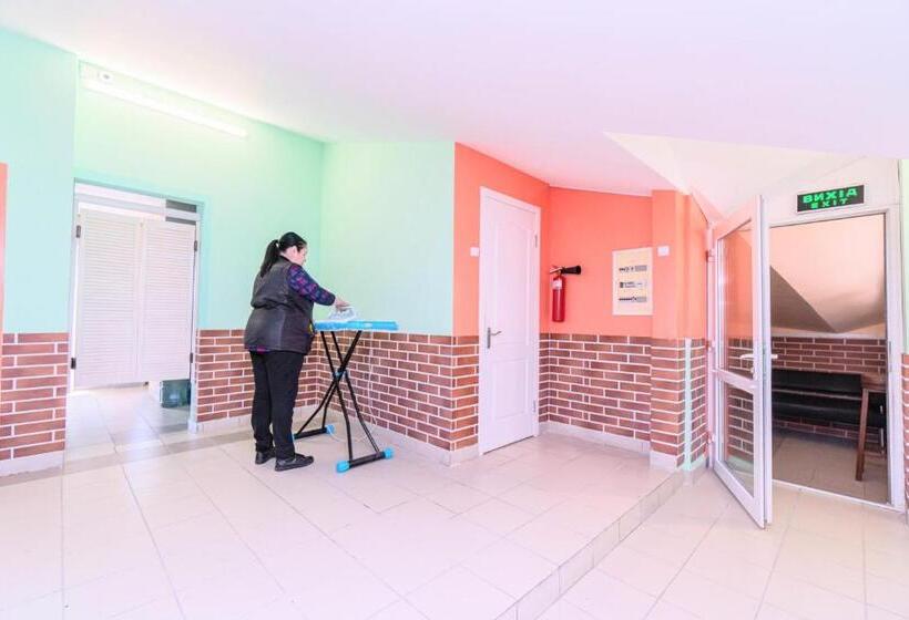 Общежитие хостел птица