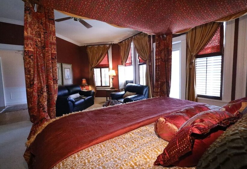 فندق صغير 1000 Island Hart House