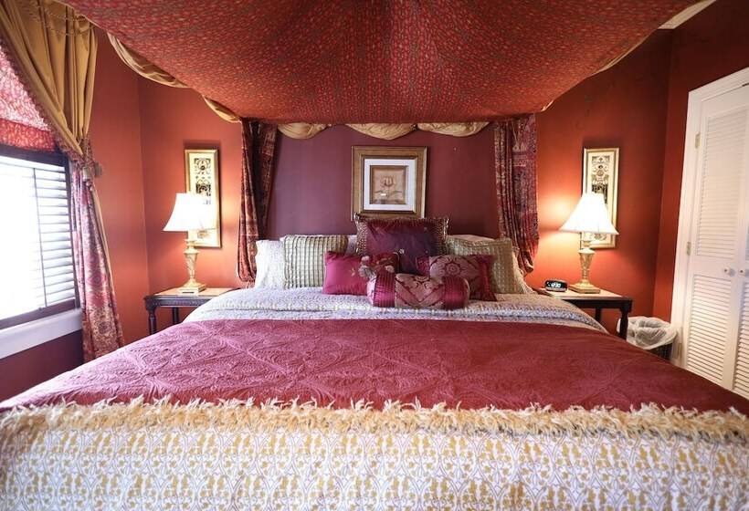 فندق صغير 1000 Island Hart House