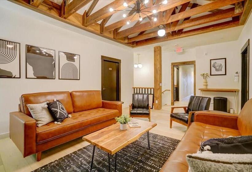 فندق صغير 205   Queen Suite