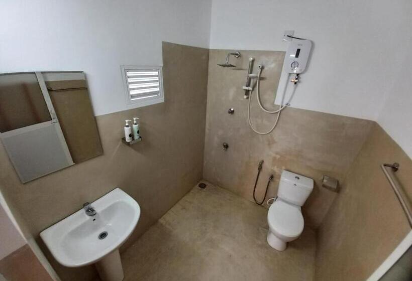 민박 Couple Rooms In Negombo