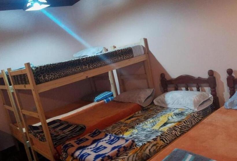 Bed and Breakfast Humapacha Hostel