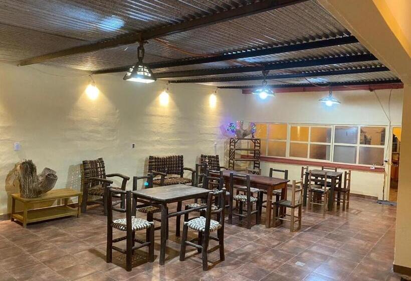 Bed and Breakfast Humapacha Hostel