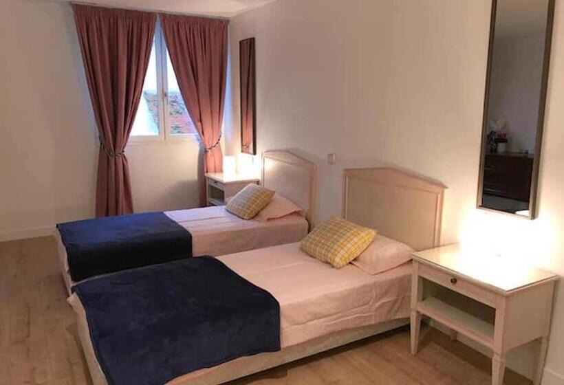 ベッドアンドブレックファースト Les Brizards Chambre à Louer