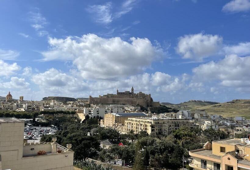 تختخواب و صبحانه San Antonio 71