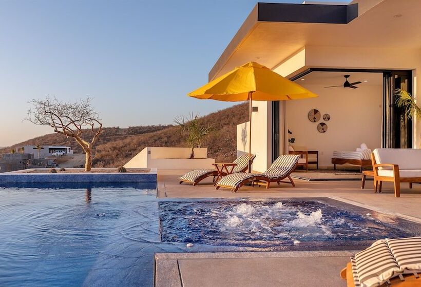 مبيت وإفطار Villa Damiana Luxury