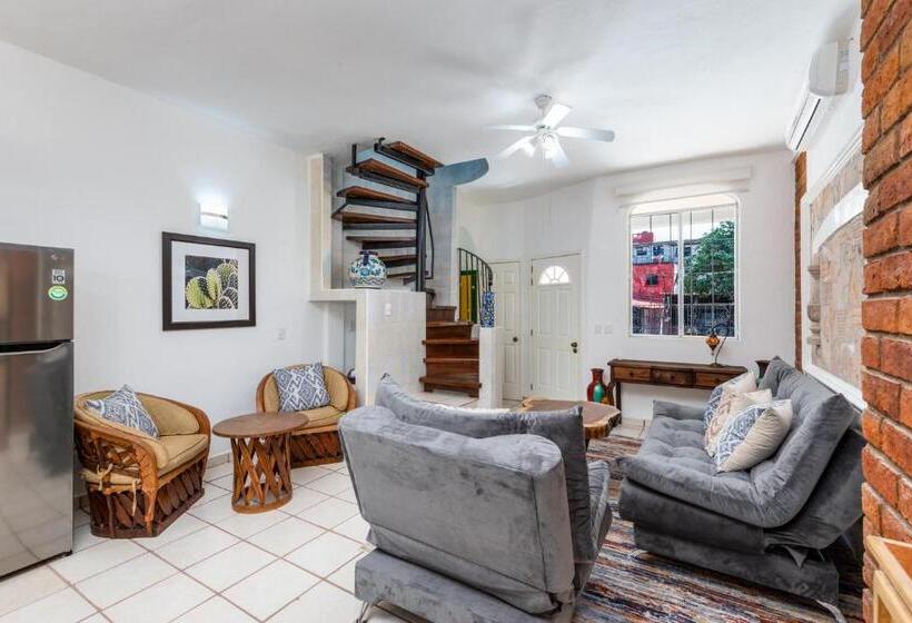 Boutique Hotel & Suites Hacienda Lord Twigg