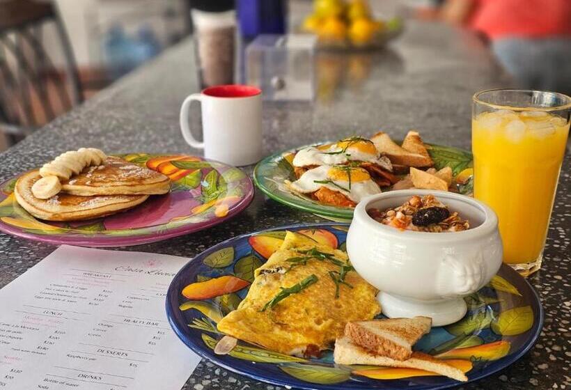 Boutique Hotel & Suites Hacienda Lord Twigg