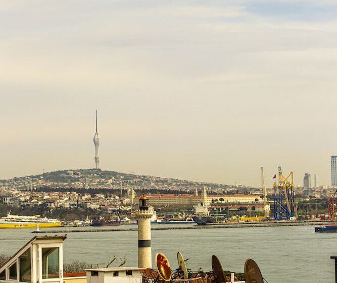 هتل Blue Zerzevan Konak