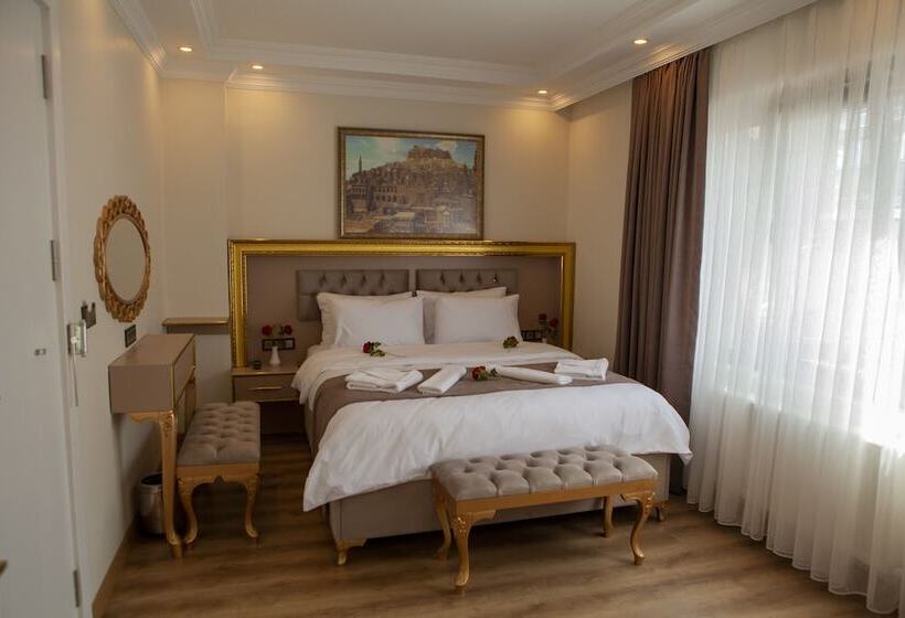 هتل Blue Zerzevan Konak