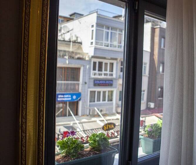 هتل Blue Zerzevan Konak