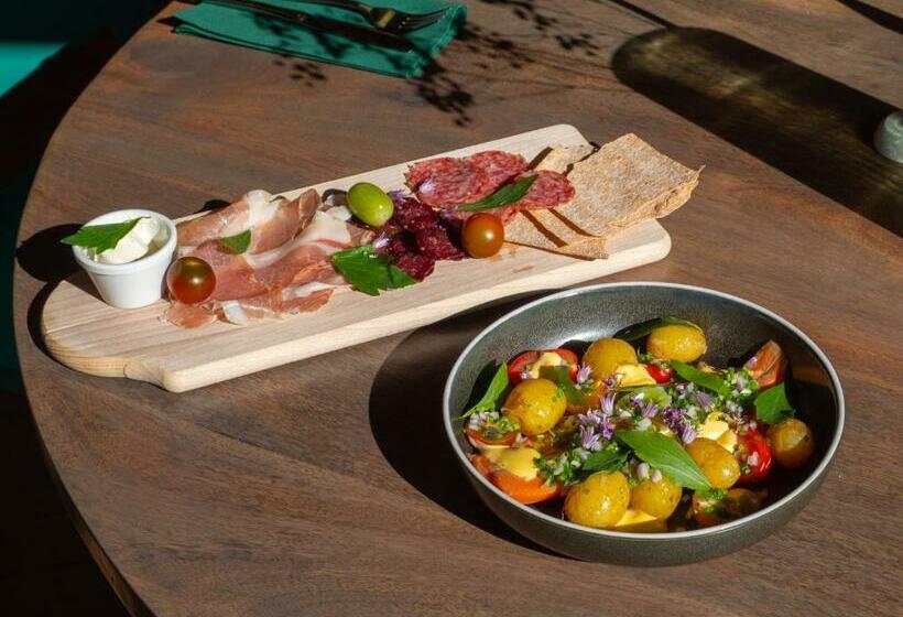 فنادق الكبسولة Environmental Friendly Ecolodge