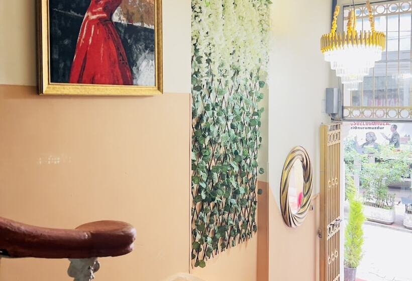 فندق Golden Door