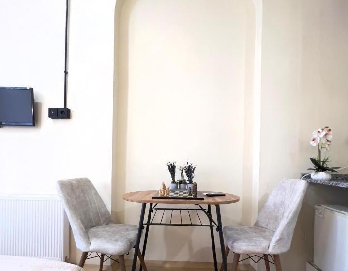 فندق Golden Door