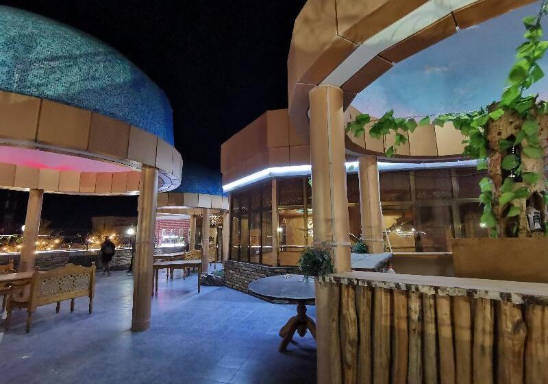 酒店 Golubie Kupala