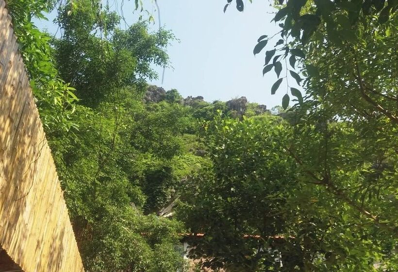 هتل Hang Mua Eco Garden