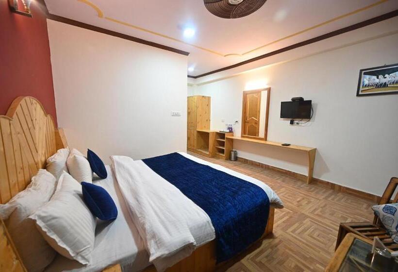 בית מלון כפרי Krishana Cottage By Nirvana Hills A Pure Veg 86290    57745