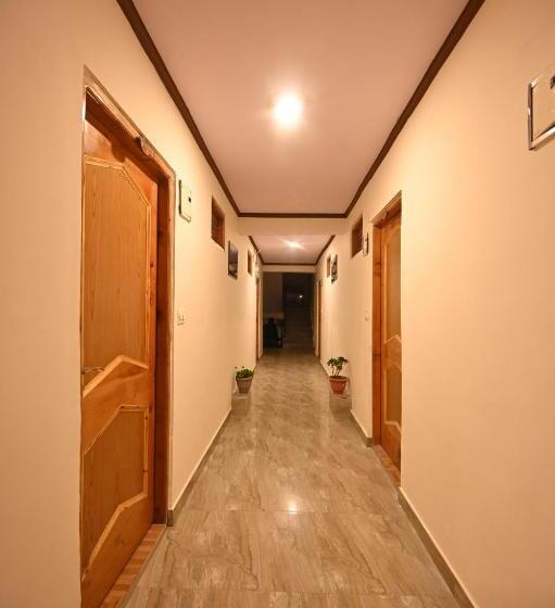 בית מלון כפרי Krishana Cottage By Nirvana Hills A Pure Veg 86290    57745