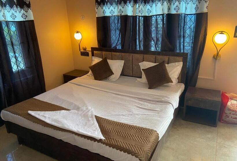 فندق Mount And Lakes