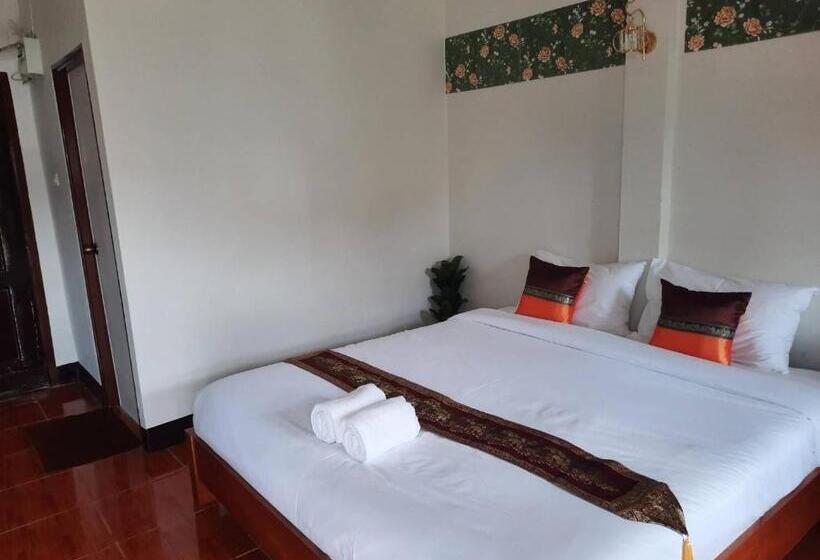 בית מלון כפרי Pailifornia