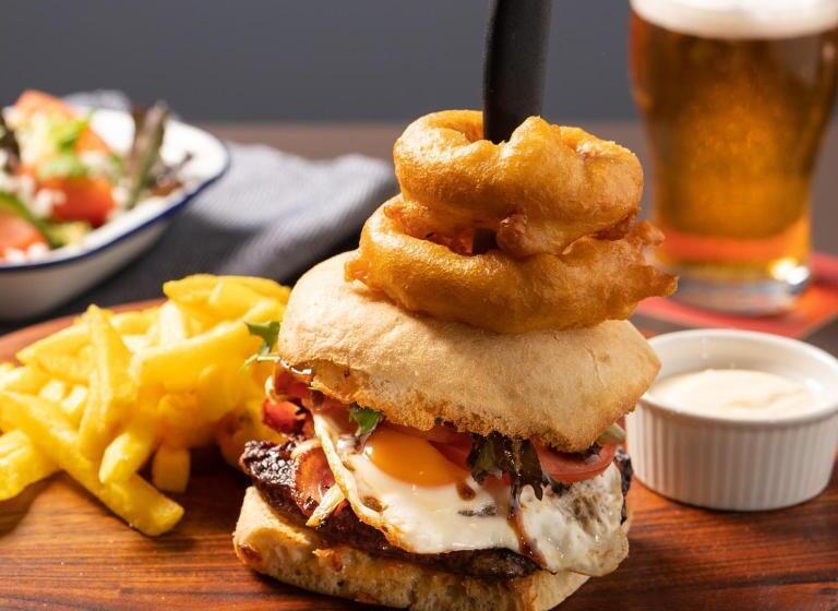 בית מלון כפרי Royal