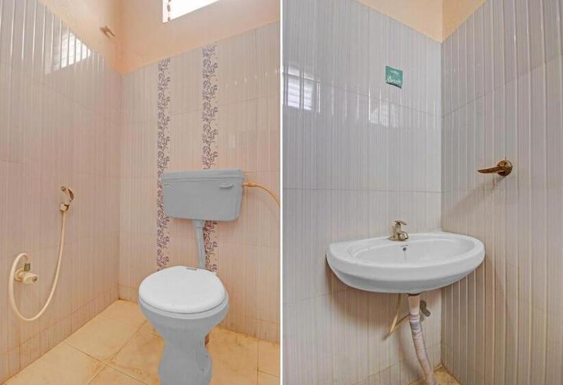 酒店 Spot On 811891 Shepherds Boarding And Lodging