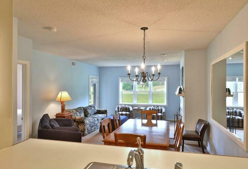 هتل The Great Escape   Wp G104