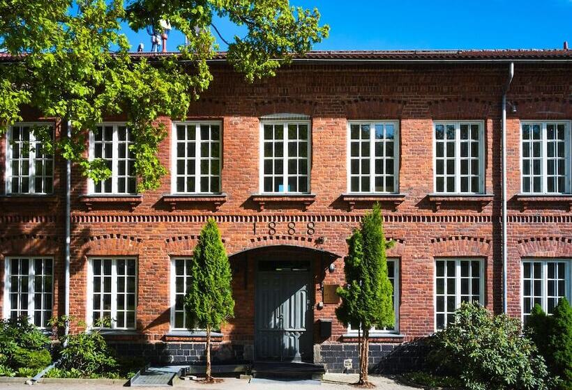 Отель The Torby