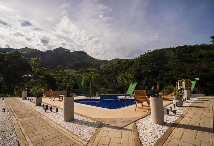 ホテル Valhalla Nimaima Glamping