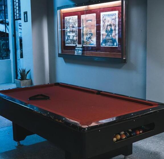 Leisure Hostel