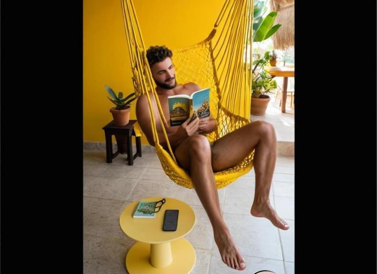 Pelados Beach Hostel