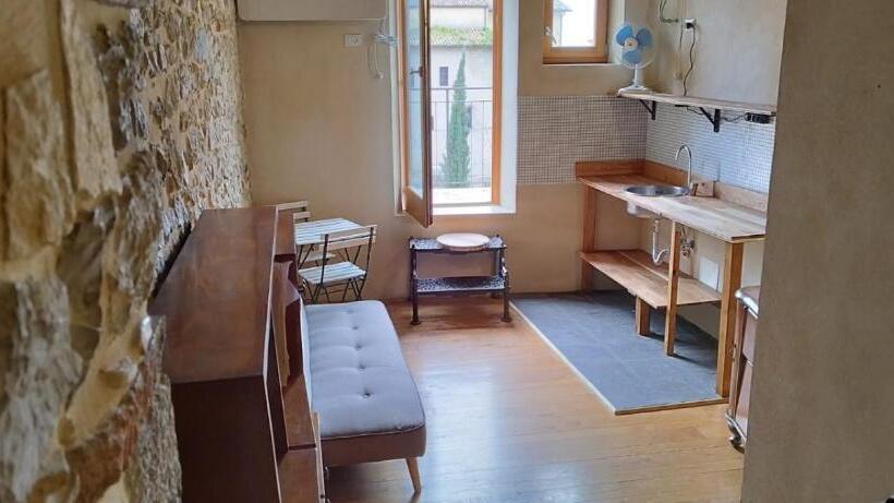 Пансион Capitolium Locanda Solo Alloggio