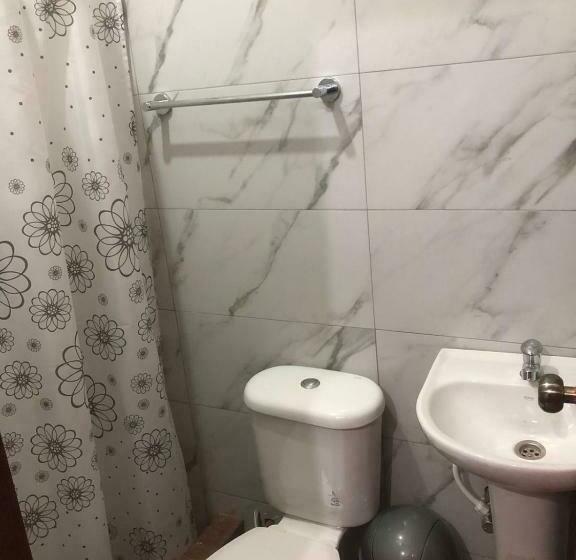 פנסיון Hostal El Bellettini