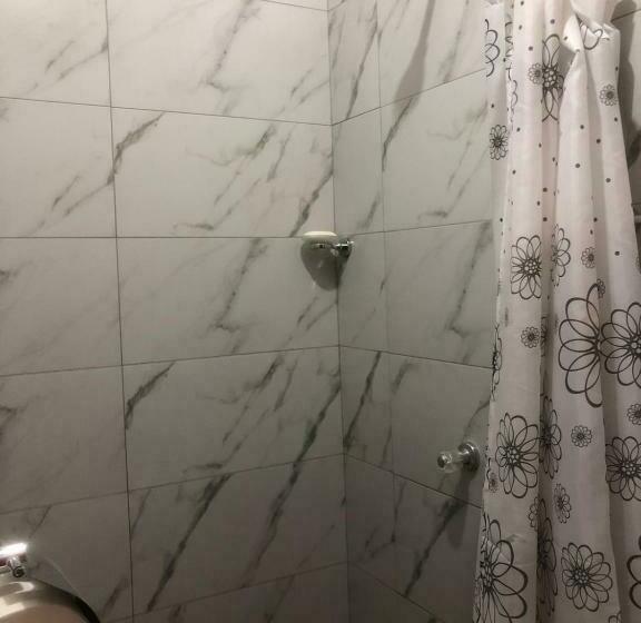 פנסיון Hostal El Bellettini