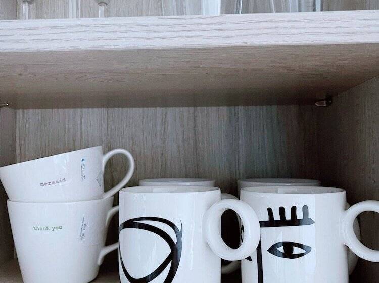 ペンション Modern House