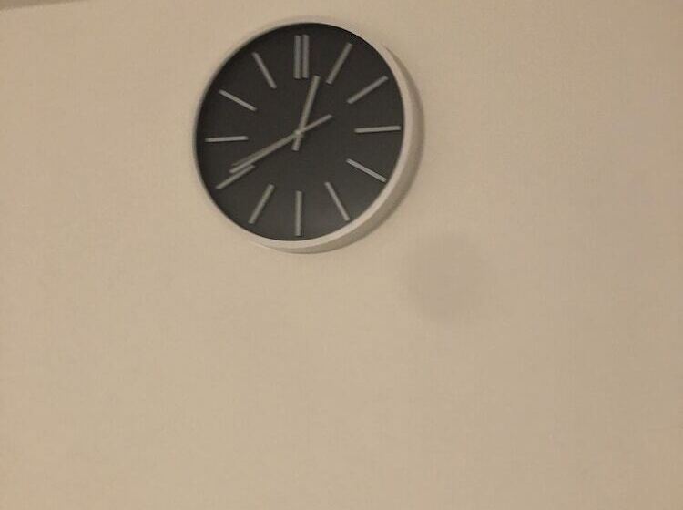 ペンション Modern House