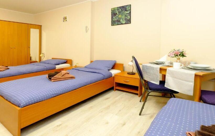 Pensjonat Vila24 Levice