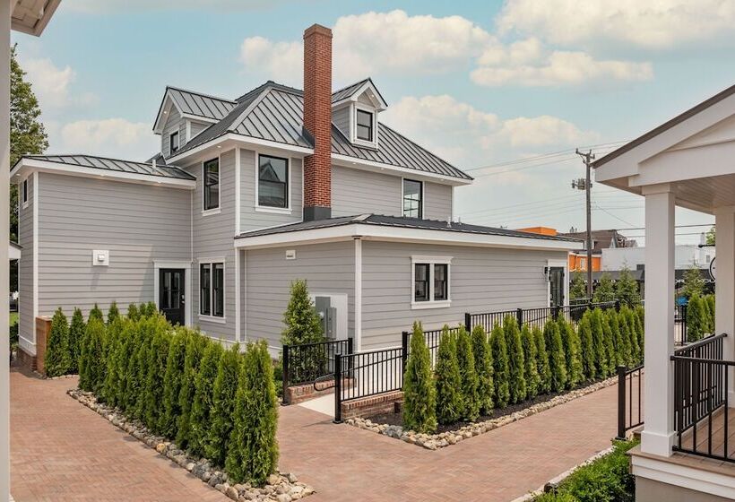 리조트 The Hen Houses