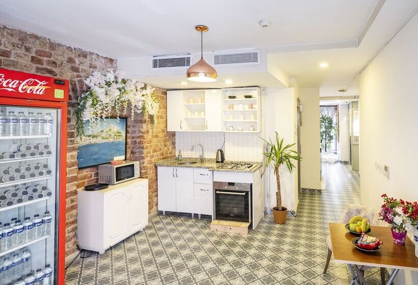 The Red Tent Suite 88