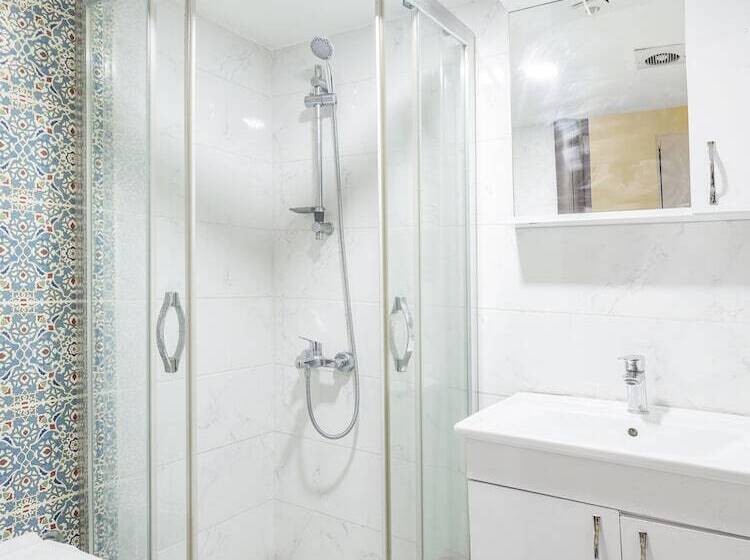 The Red Tent Suite 88