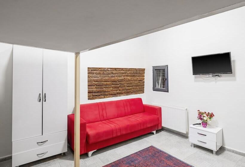 The Red Tent Suite 88