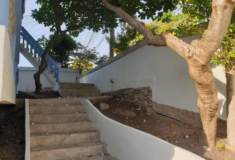 Tommy Resort Koh Tao